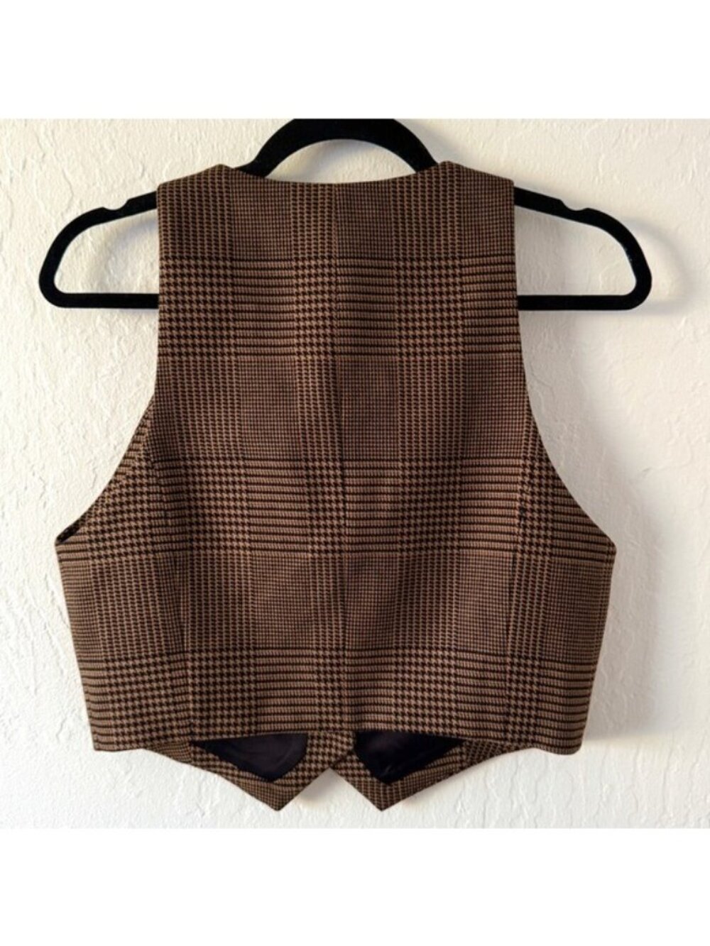 Alice + Olivia Donna Cropped Houndstooth Vest in Brown and Black size 10 - Picture 10 of 13